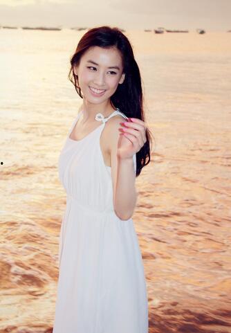 网友爆料黄圣依视频大全,网友爆料引发热议  第1张